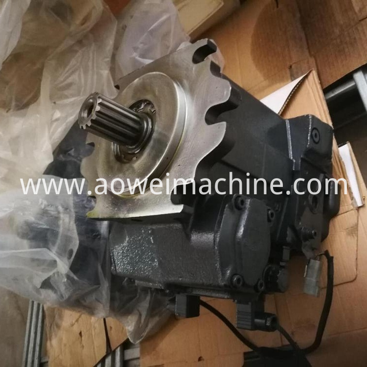 7081W41580 Komatsu WB93R WB93S WB95R2 main pump 7081W41570